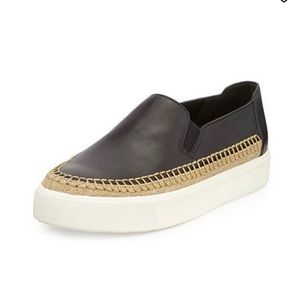 ❤️VINCE Bates Leather Platform Sneakers Womens size 7/EU 37.5 VGUC MSRP:$250